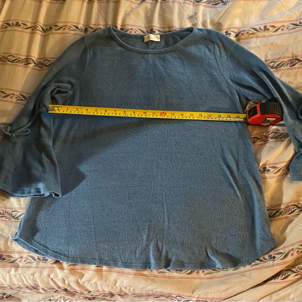 Cute bell sleeve sweater